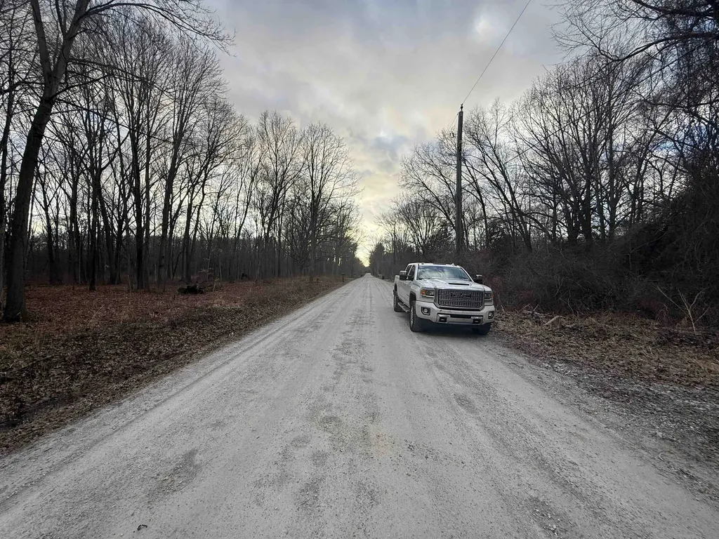 6136 High Road Clay Township MI 48001