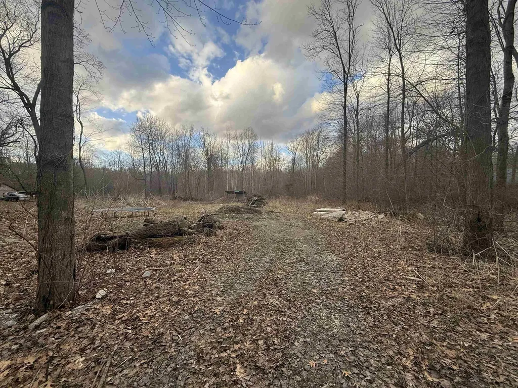 6136 High Road Clay Township MI 48001