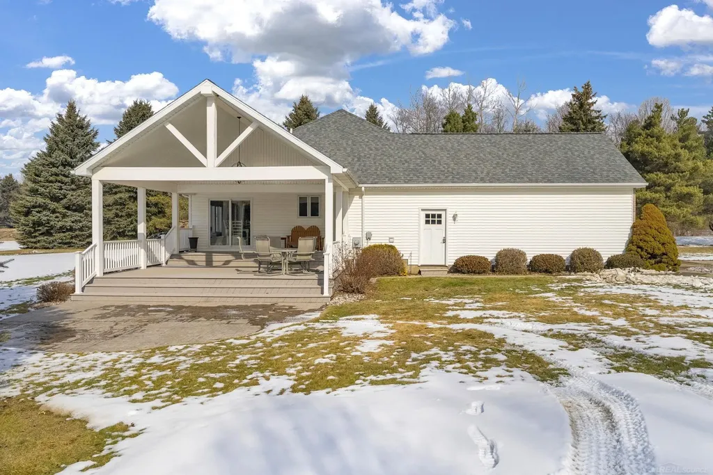 404 Whitetail Lane Watertown Township MI 48471