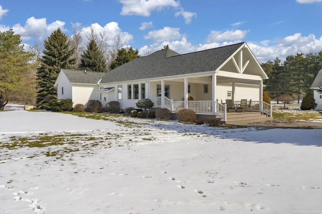 404 Whitetail Lane Watertown Township MI 48471
