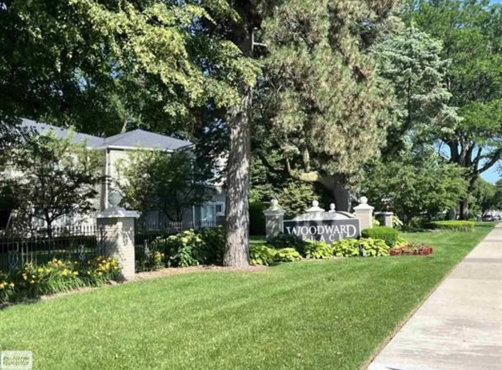 1115 N Old Woodward Avenue Birmingham City MI 48009