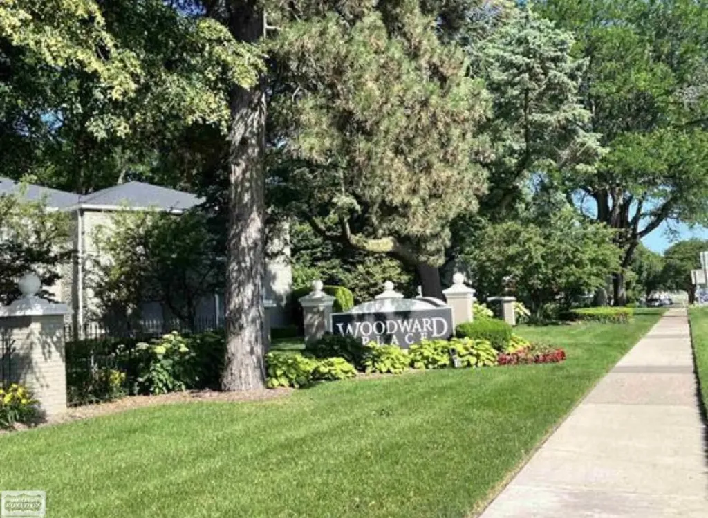 1115 N Old Woodward Avenue Birmingham City MI 48009