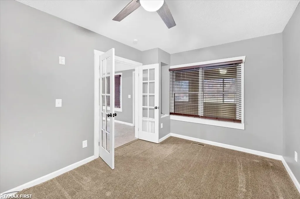 38750 Pineridge Street Harrison Charter Township MI 48045
