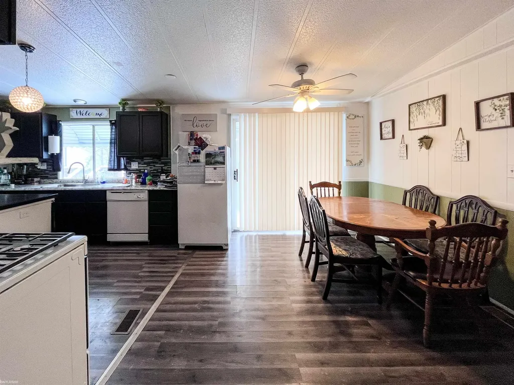 5270 Argyle Court Macomb Township MI 47310