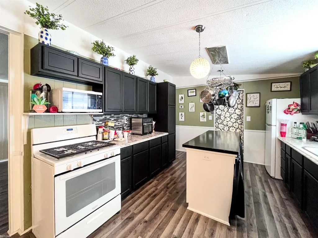 5270 Argyle Court Macomb Township MI 47310