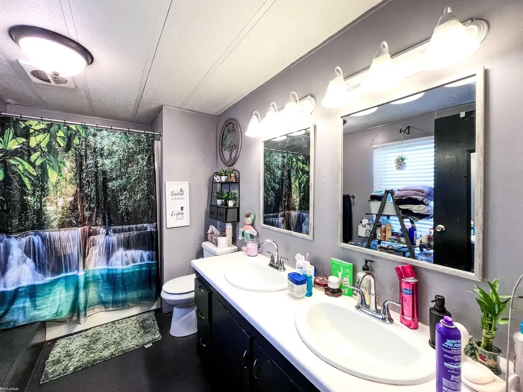 5270 Argyle Court Macomb Township MI 47310