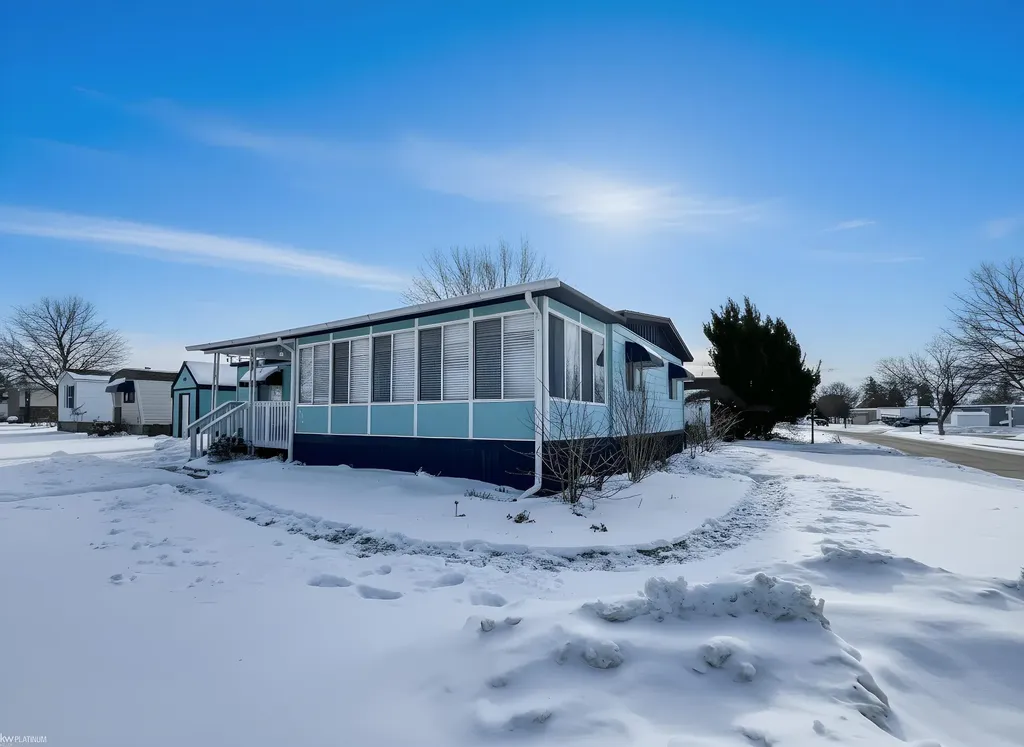 5270 Argyle Court Macomb Township MI 47310