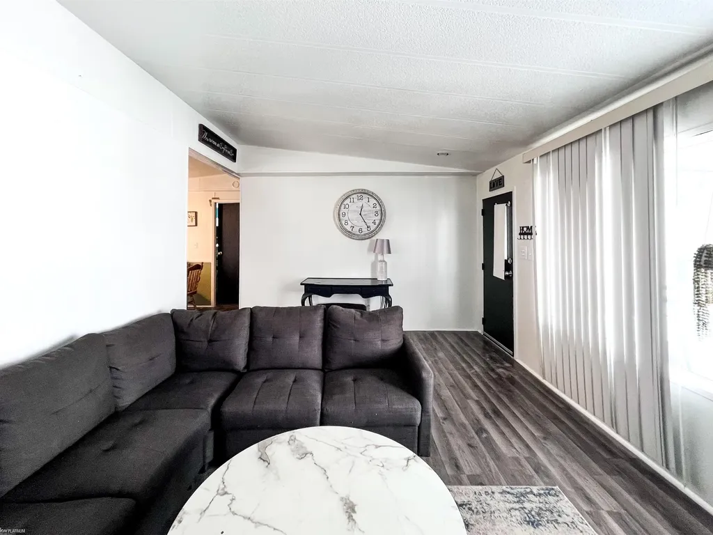 5270 Argyle Court Macomb Township MI 47310