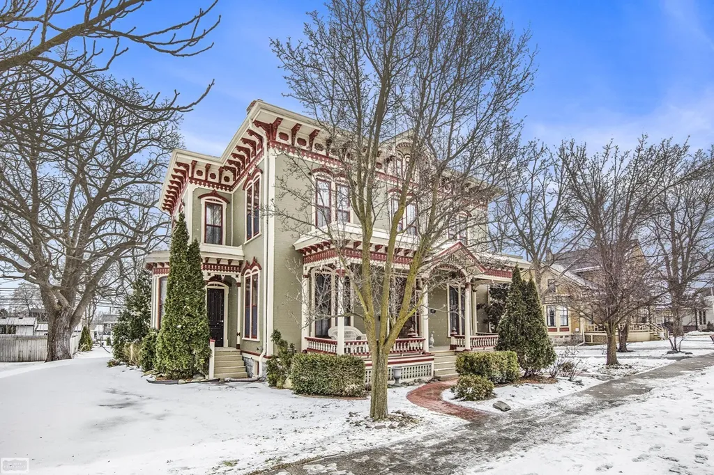 185 S Main Street Romeo Village MI 48065