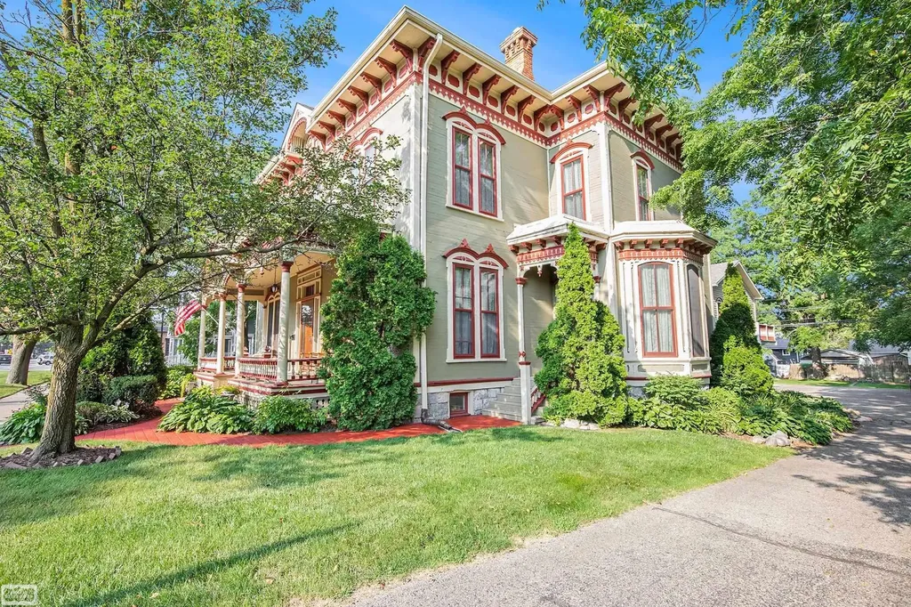 185 S Main Street Romeo Village MI 48065