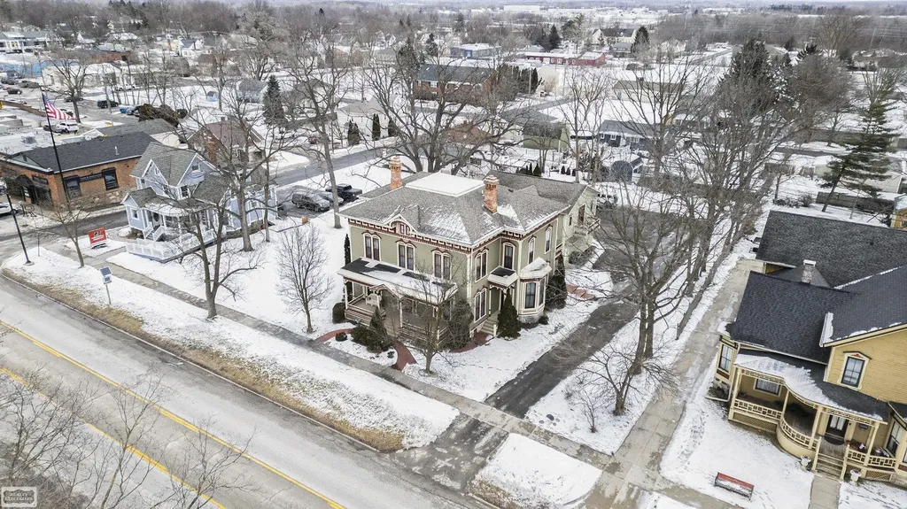 185 S Main Street Romeo Village MI 48065