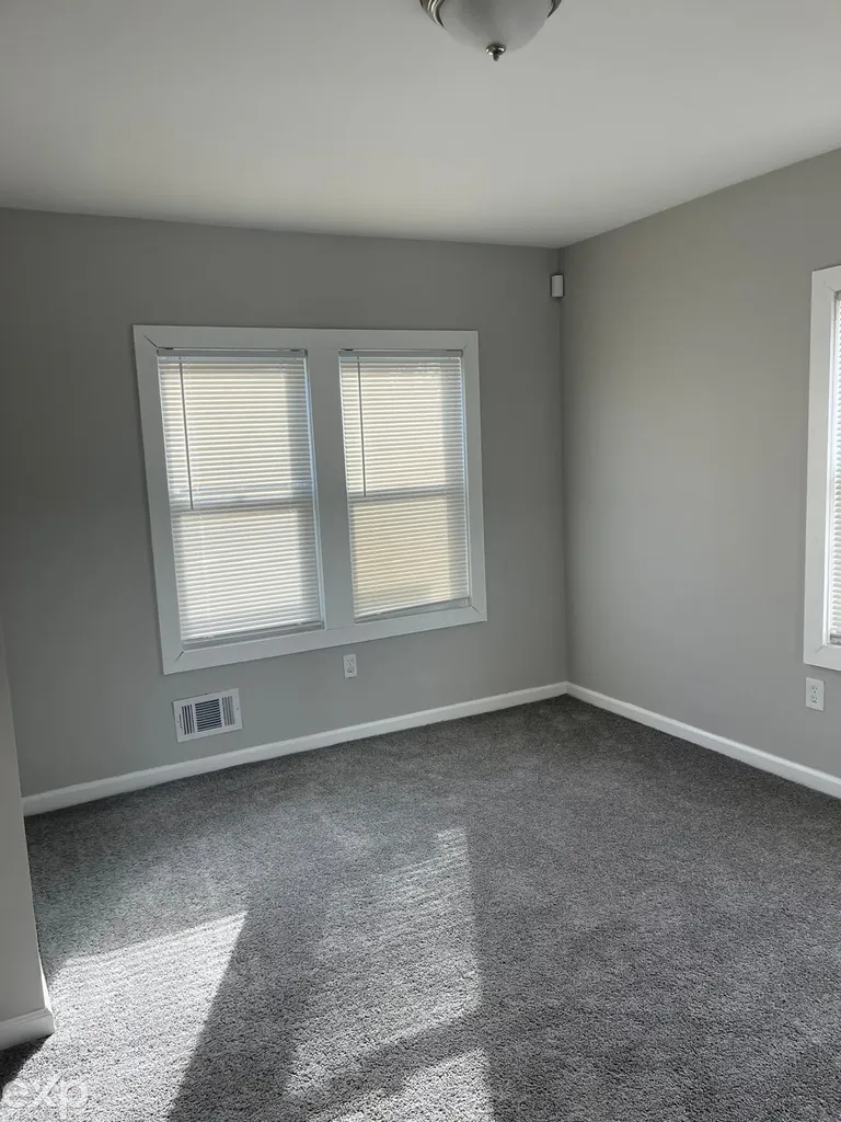 8443 Chalfonte Street Detroit City MI 48238