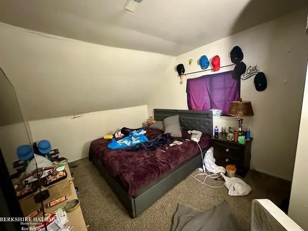 20471 Nicke Street Clinton Charter Township MI 48035