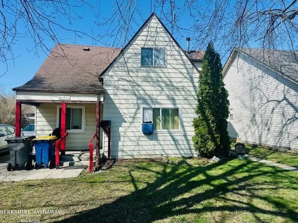20471 Nicke Street Clinton Charter Township MI 48035