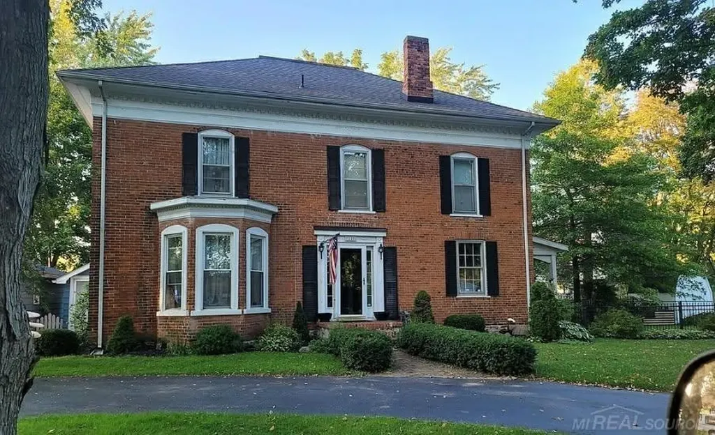 7127 Lake Street Lexington Village MI 48450