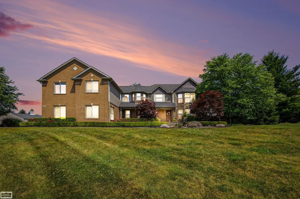 62650 Mound Road Washington Township MI 48094