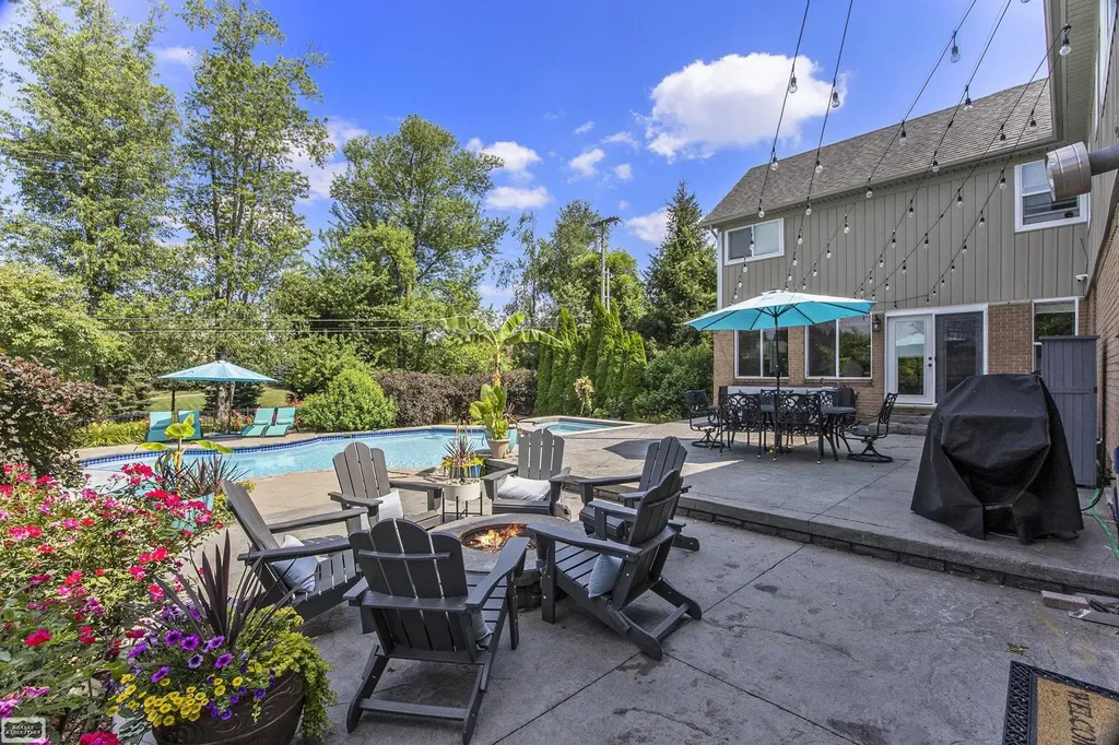 62650 Mound Road Washington Township MI 48094