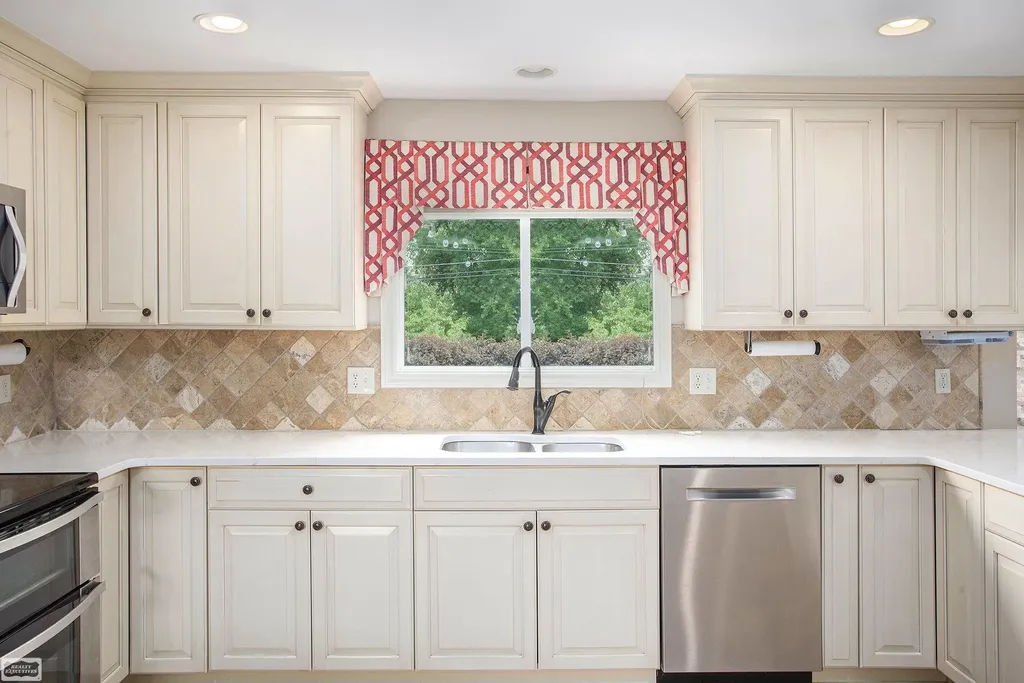 62650 Mound Road Washington Township MI 48094