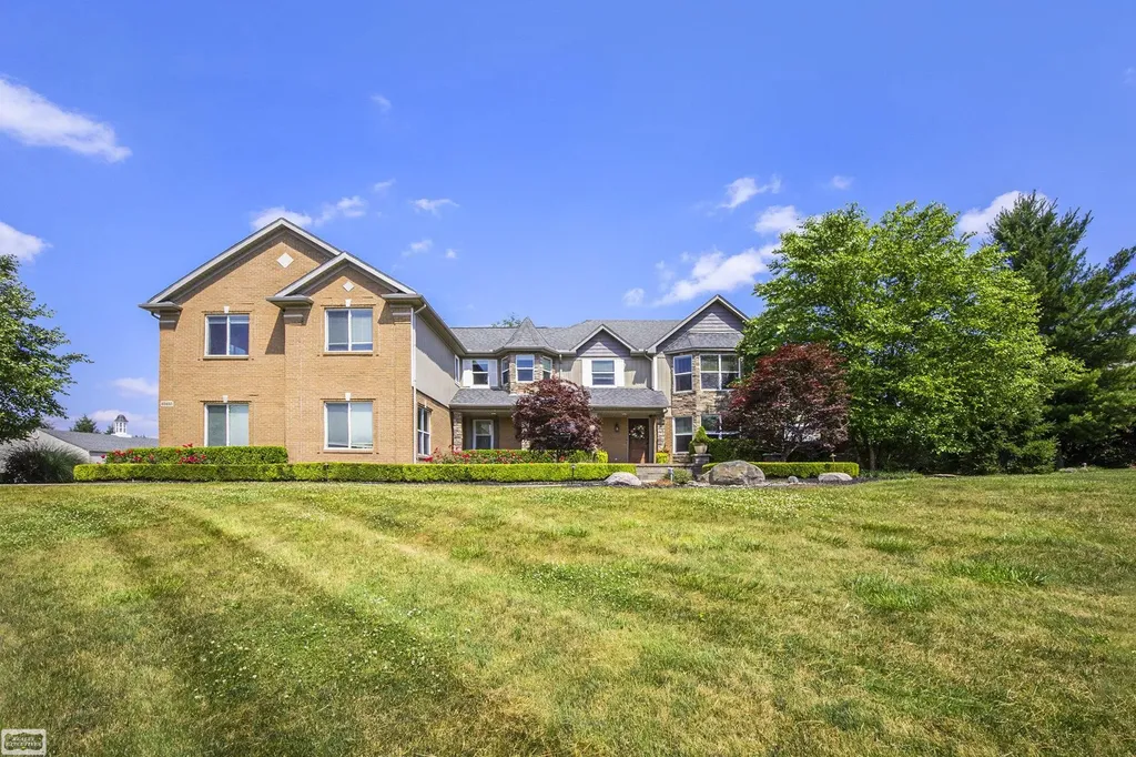 62650 Mound Road Washington Township MI 48094