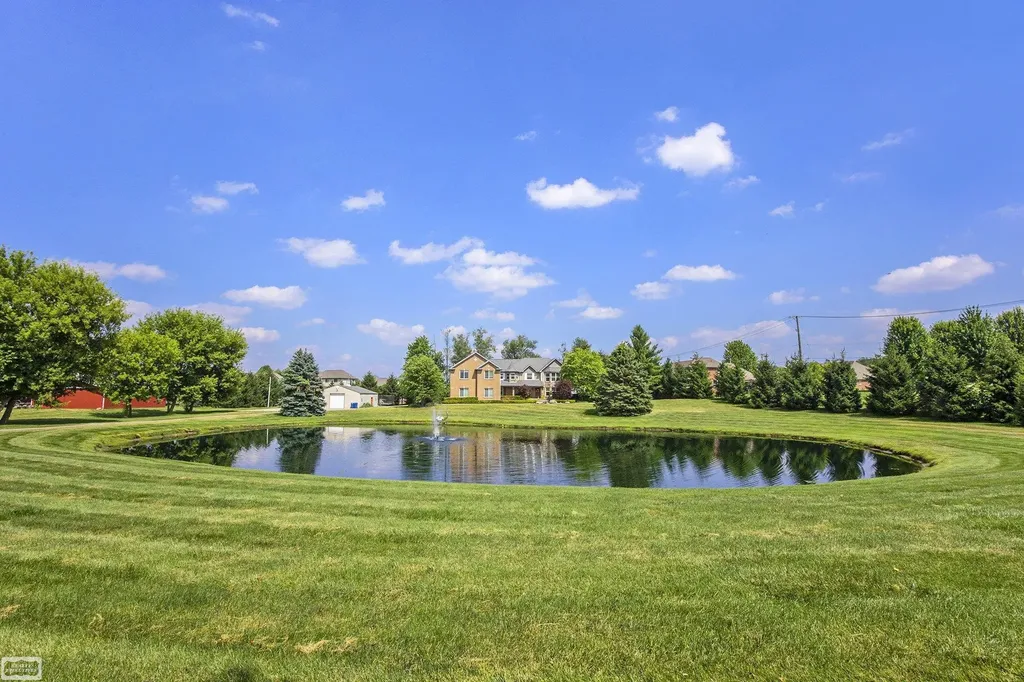 62650 Mound Road Washington Township MI 48094