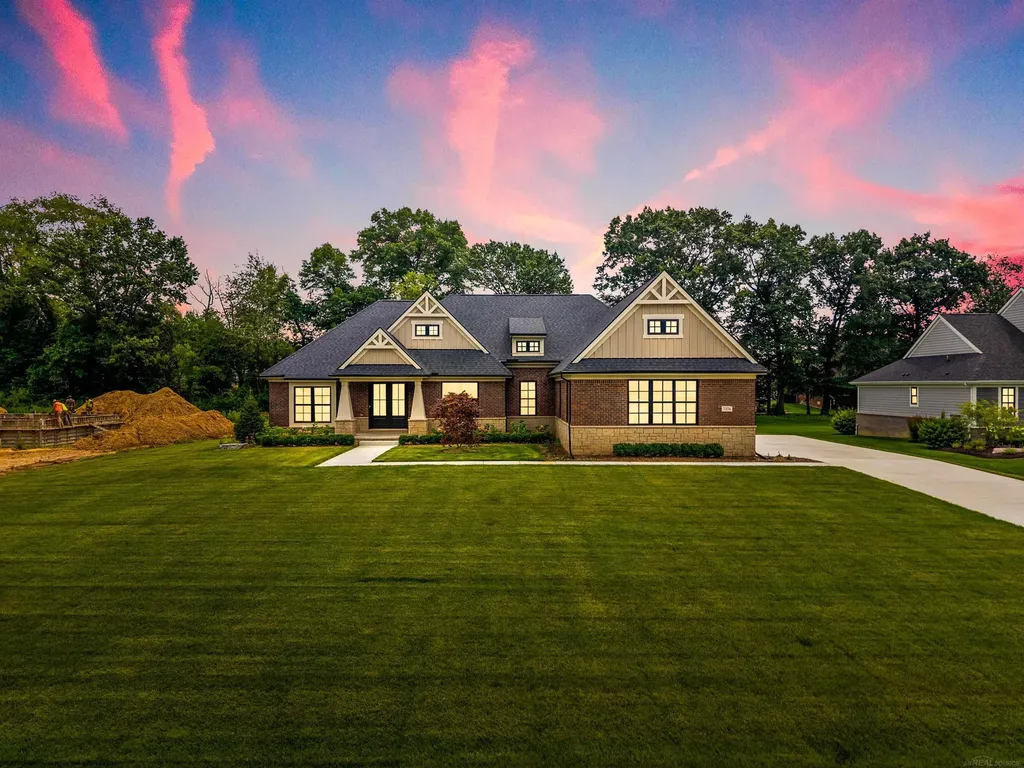 7376 Mulberry Drive Washington Township MI 48095