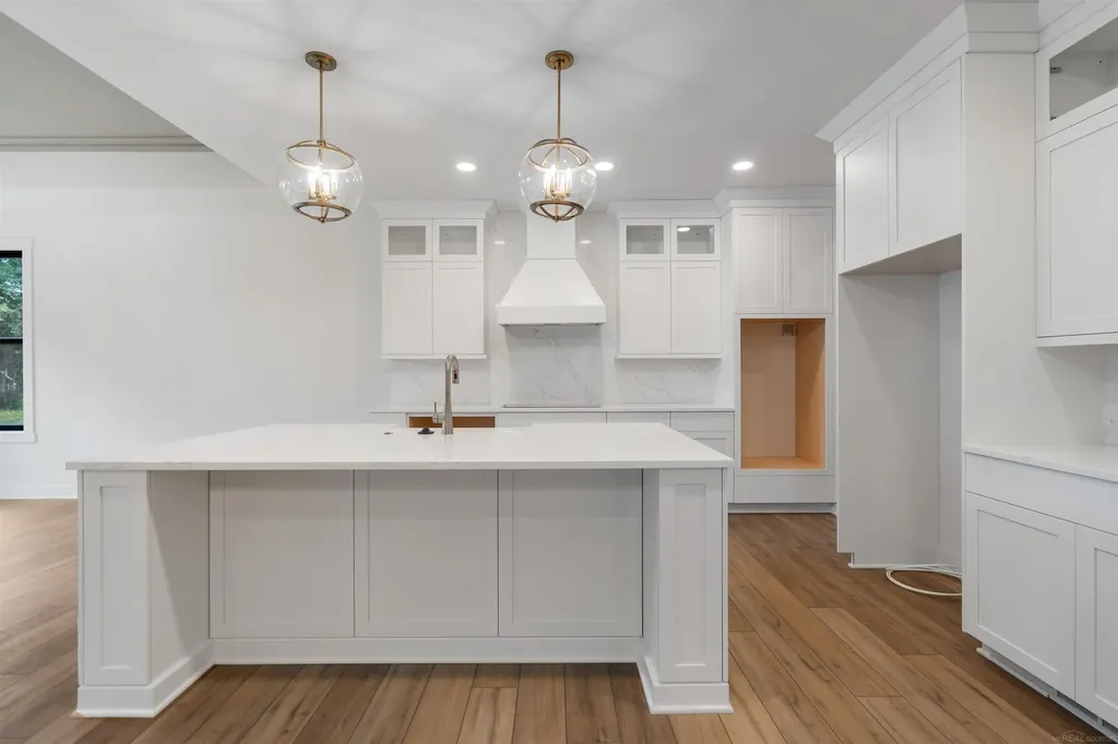 7376 Mulberry Drive Washington Township MI 48095