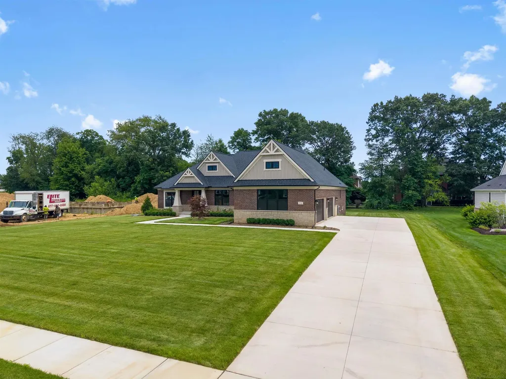 7376 Mulberry Drive Washington Township MI 48095