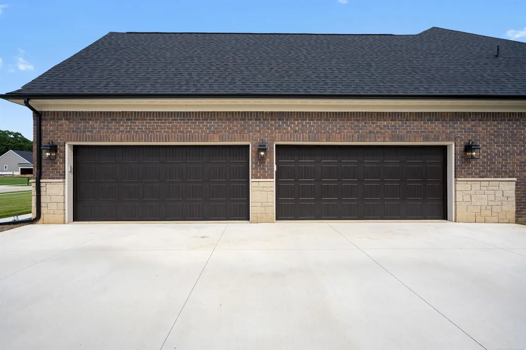 7376 Mulberry Drive Washington Township MI 48095
