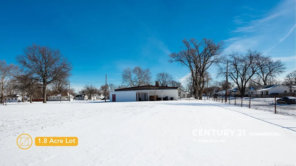 22021 Memphis Avenue Warren City MI 48091