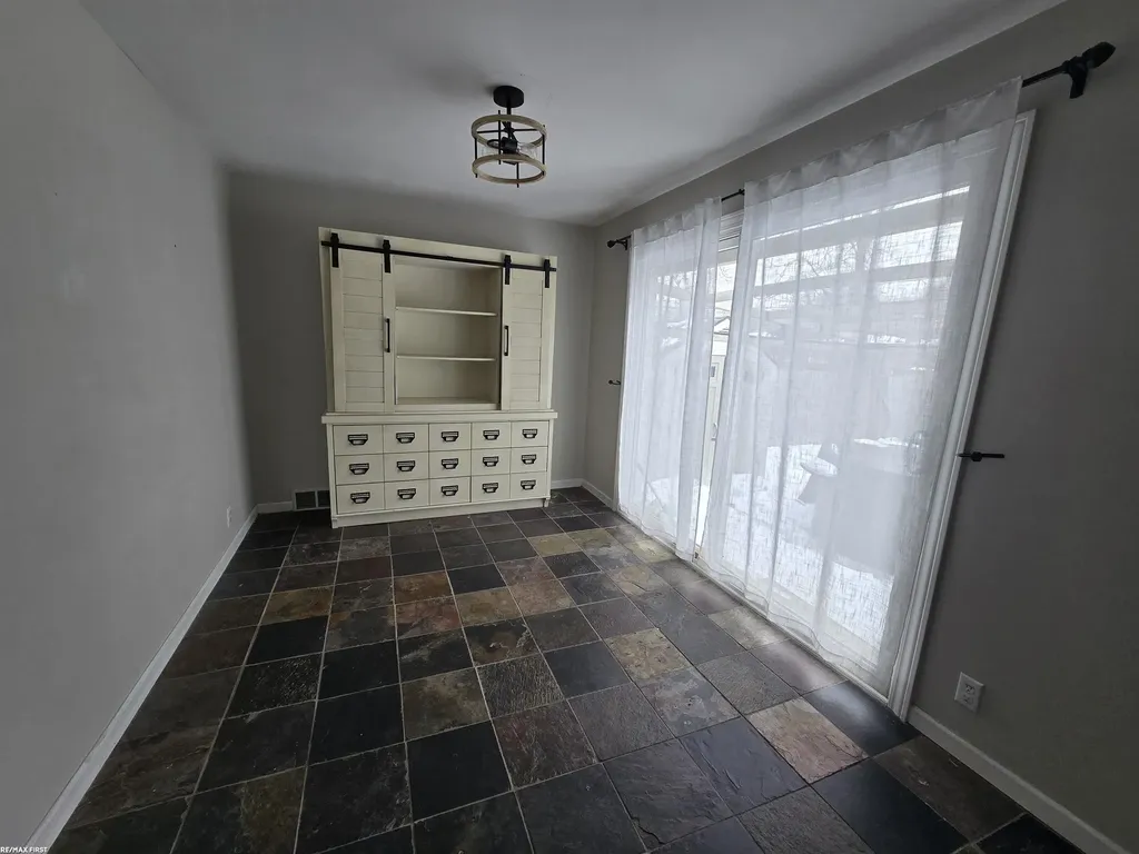 22324 Spitzley Street Clinton Charter Township MI 48035