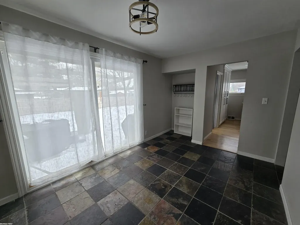 22324 Spitzley Street Clinton Charter Township MI 48035