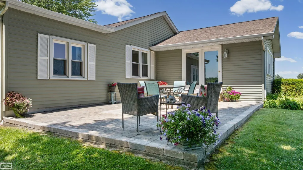 15687 Norman Road Lynn Township MI 48097
