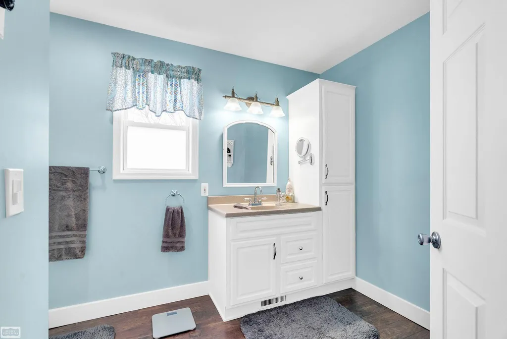 15687 Norman Road Lynn Township MI 48097