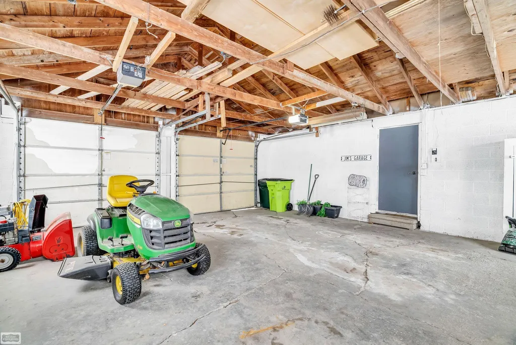 15687 Norman Road Lynn Township MI 48097