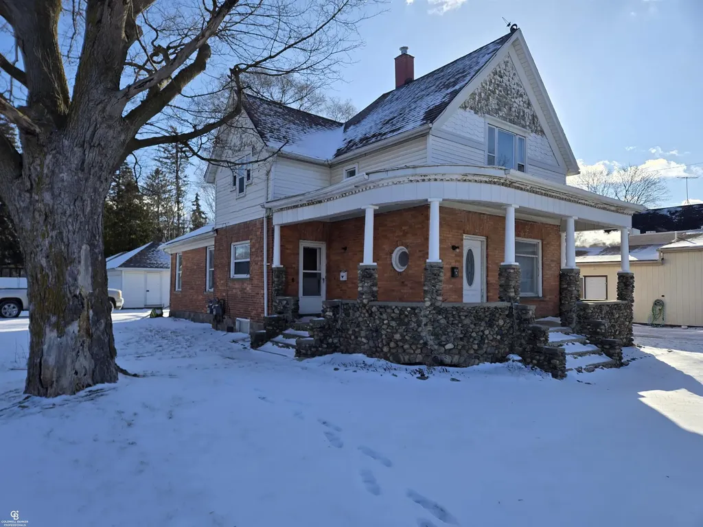 202 S Main Street Yale City MI 48097