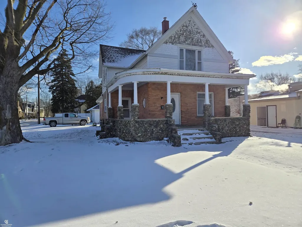202 S Main Street Yale City MI 48097