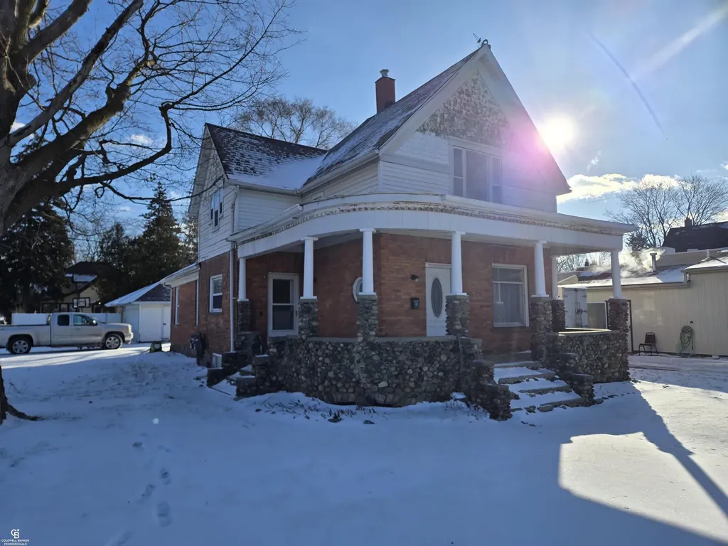 202 S Main Street Yale City MI 48097