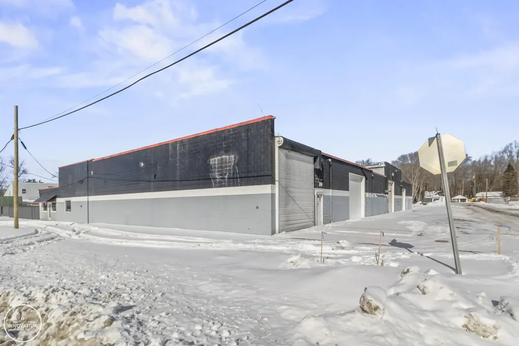 4618 Pointe Tremble Road Clay Township MI 48001