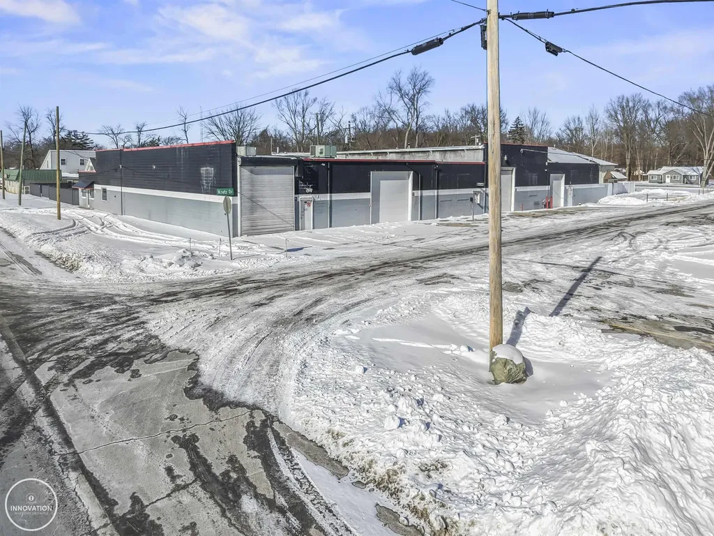 4618 Pointe Tremble Road Clay Township MI 48001