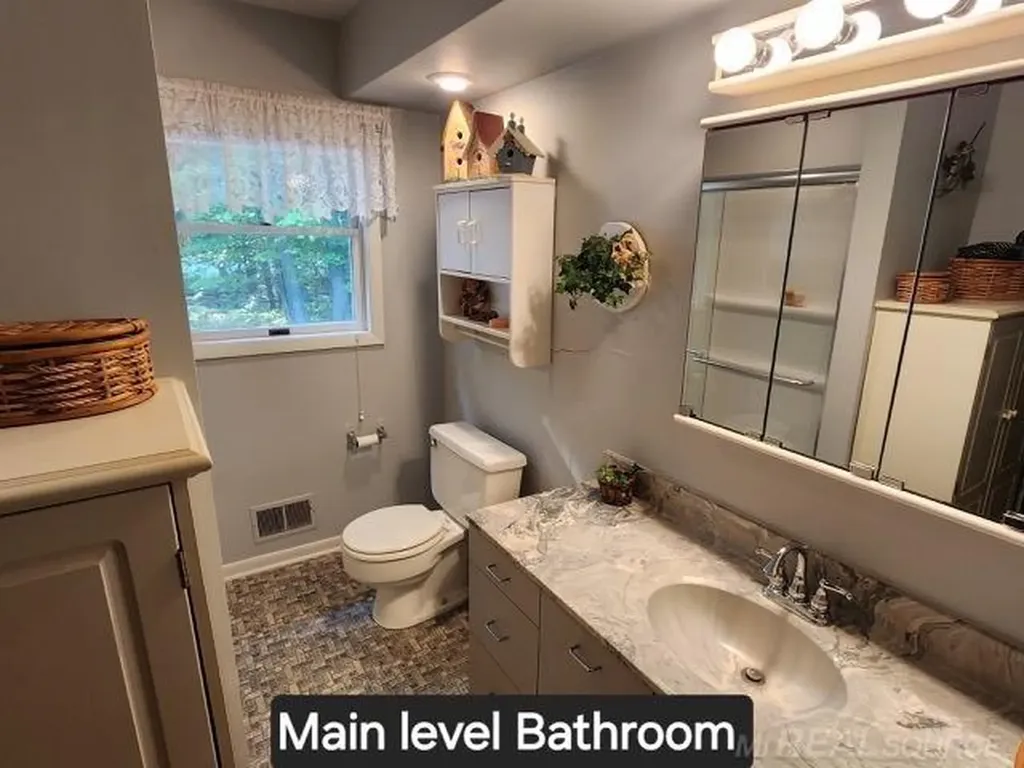 6765 Birch NE Drive Blue Lake Township MI 49646