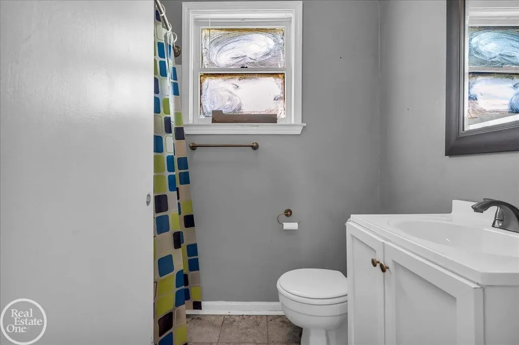 39554 Jefferson Avenue Harrison Charter Township MI 48045