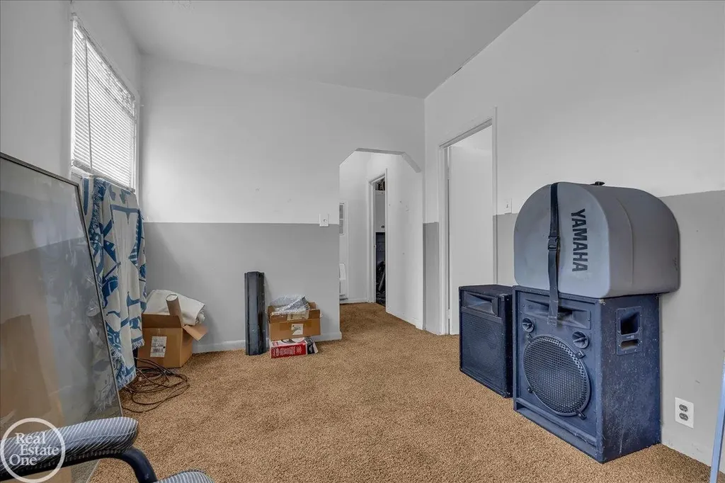 39554 Jefferson Avenue Harrison Charter Township MI 48045