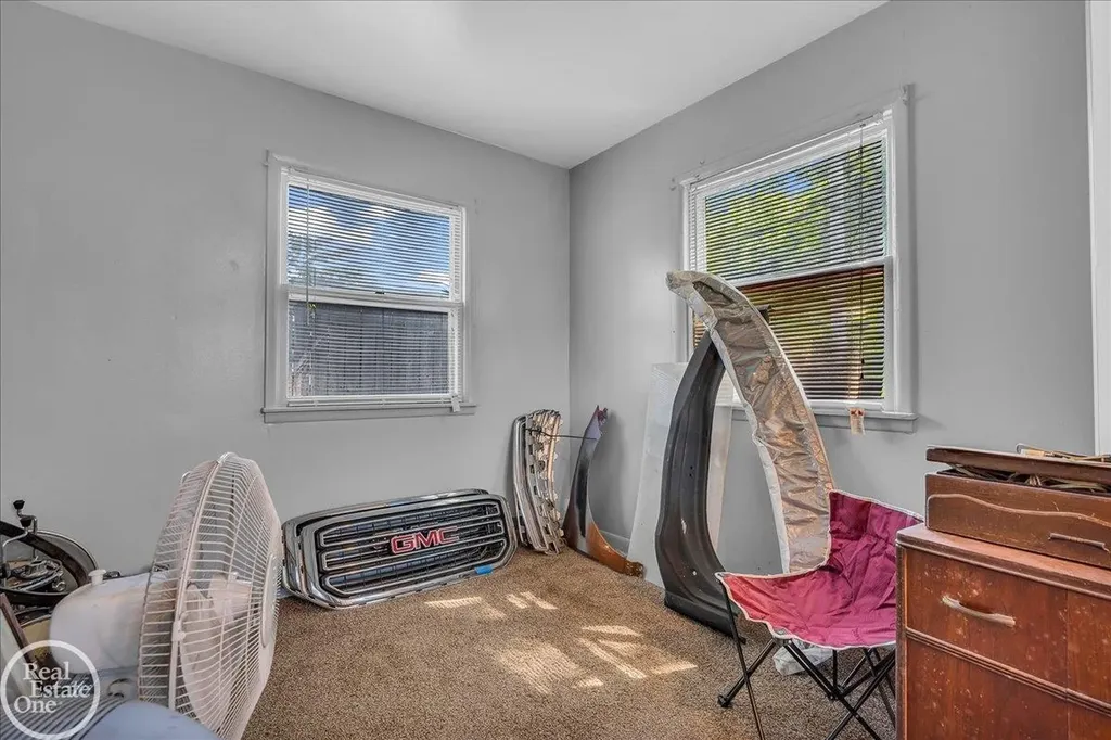 39554 Jefferson Avenue Harrison Charter Township MI 48045