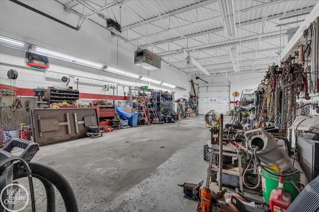 39554 Jefferson Avenue Harrison Charter Township MI 48045