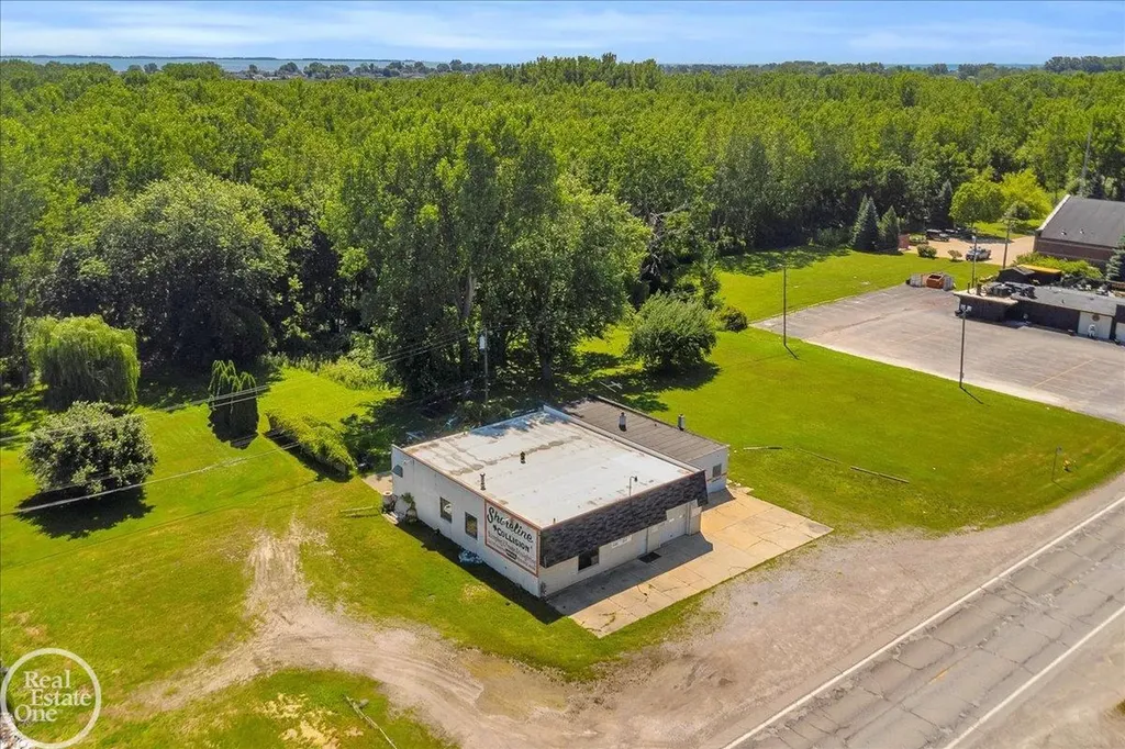39554 Jefferson Avenue Harrison Charter Township MI 48045