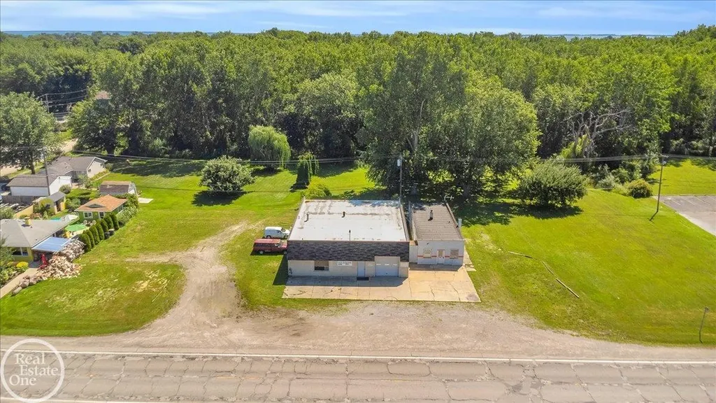 39554 Jefferson Avenue Harrison Charter Township MI 48045