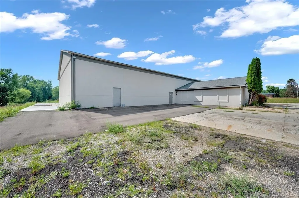 1500 Mcmillan Road Shiawassee Township MI 48867