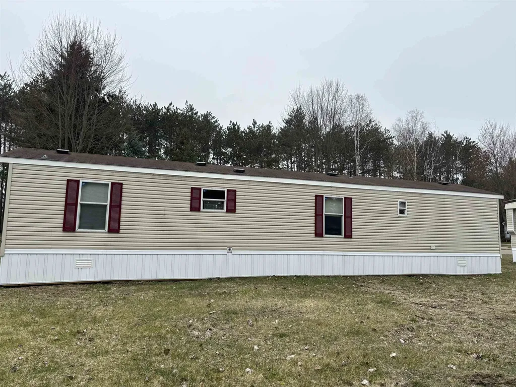 5393 Cedar Street Buel Township MI 48422