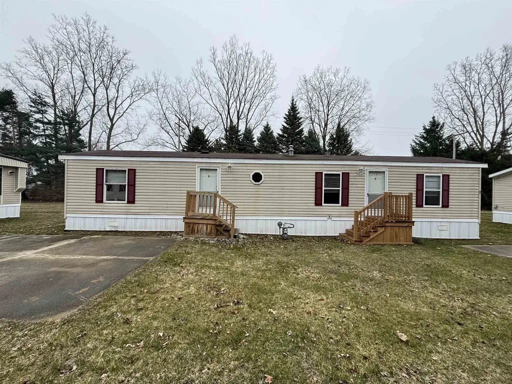 5393 Cedar Street Buel Township MI 48422
