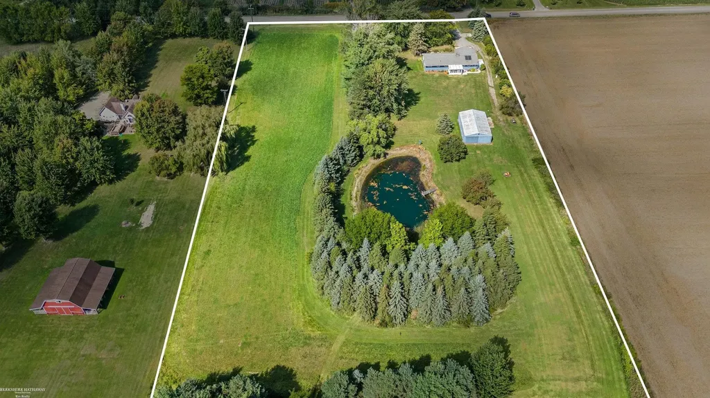 21550 Irwin Road Armada Township MI 48005